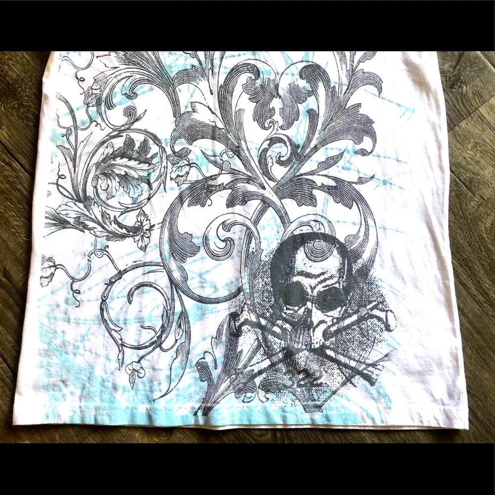 Y2K INC mens Graphic printed V-neck short sleeve tee